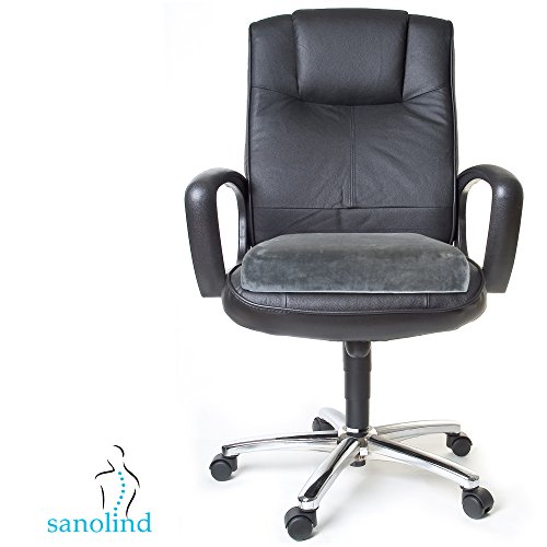 Orthopädisches Sitzkissen, Schmerzlinderung für Rücken, Bandscheiben- und Ischias Nerv. Größe 45×48 cm Höhe 9 cm Sanolind® Visco-System für perfekte Druckentlastung. - 4