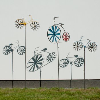 Metall Windrad – Bicycle yellow – wetterfest, mit Antik-Effekt – Windräder: Ø18cm, Motiv: 51x32cm, Gesamthöhe: 160cm – inkl. Standstab (Yellow) - 4