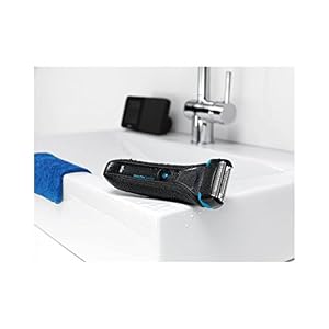 Braun Wf2s Electric Shaver Water Flex Wet&dry Fully Washable 100~240v (Black) - Image 4