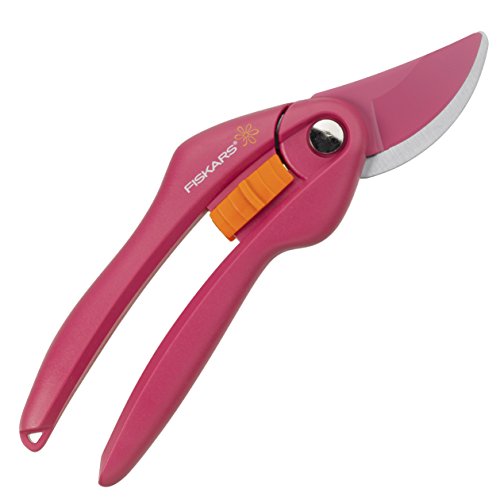 Fiskars Bypass-Gartenschere für frische Äste und Zweige, Länge 20 cm, Antihaftbeschichtet, Karbonstahl-Klingen/Kunststoff-Griffe, Pink/Orange, Inspiration, Ruby, P26, 1003657
