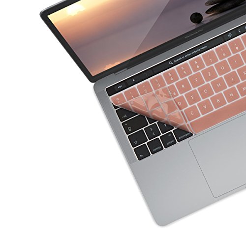 kwmobile Tastaturschutz Apple MacBook Pro 13″ / 15″ (ab 2016) Touchbar – QWERTZ Silikon Laptop Tastaturfolie – Notebook Tastaturschutzfolie Rosegold - 4