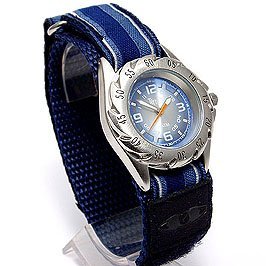 Der Gelnde Boardrider von Jungen Trgt stolz Brandungsuhr. Klettverschlussriemen + Drehend Deckplatte. 50m Wasser Resitant. 1308b