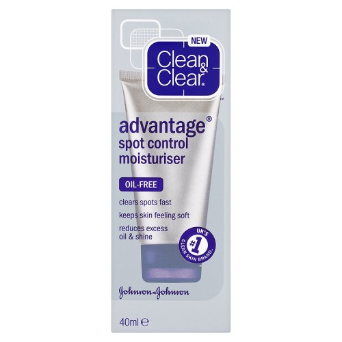 Clean & Clear Advantage Spot Control Oil-Free Moisturiser, 40ml