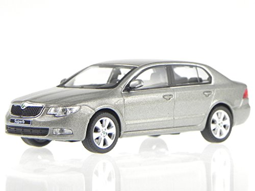 SKODA SUPERB 2 Model Car 143Ab 010yb Cappuccino Beige Abrex 1: 43