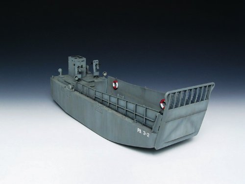 Imagen 3 de Trumpeter 00347 WWII U.S. Navy LCM (3) Landing Craft - Lancha de desembarco militar en miniatura (escala 1:35)