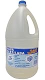 Agua tratado por sistema de osmosis inversa.