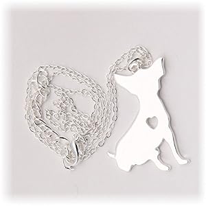 Collana con pendente di Chihuahua. gioiello