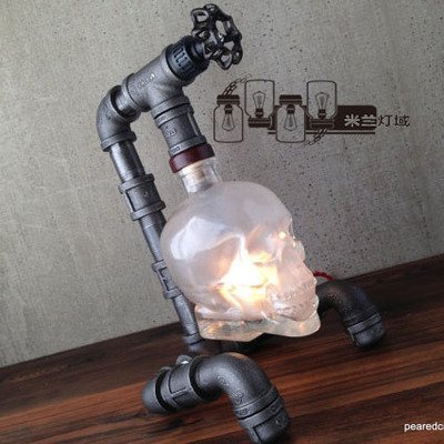 Preisvergleich Produktbild Tischlampe-Wasserpfeifenstablampe einfache industrielle Windschädelkopfweinflasche der im Freien Retro- Moderne Wandlampe, Knopfschalter