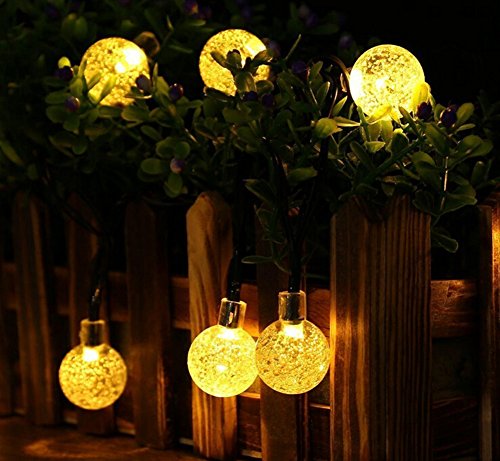 Preisvergleich Produktbild Fletion Weihnachten 30 LED Kugel Lichterketten Solarbetriebene Schnur-Licht,4.8M Farbige Dekorative Wasserdichte Lichterkette für Patio Gardens Haus Yard Beleuchtung(Warmweiß)