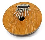 coconut kalimba how to play Hecho de una carcasa de coco pulido con un diseño de jirafa grabado en la parte superior.