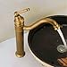 Produktbild SADASD Badezimmer Waschbecken Armatur Bronze antike Retro Waschbecken Tabelle revolvierenden Bronze high-grade Bad Dekoration Waschbecken Wasserhahn Heiß Amd kaltes Wasser