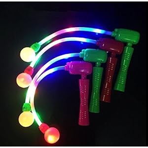 UChic 3 STÜCKE Flash Stick Bunte Glanz Fee Kinder Magic Bar Spielzeug Kind Beleuchtet Spielzeug Weihnachten Lustige Geschenk Farbe Zufällig