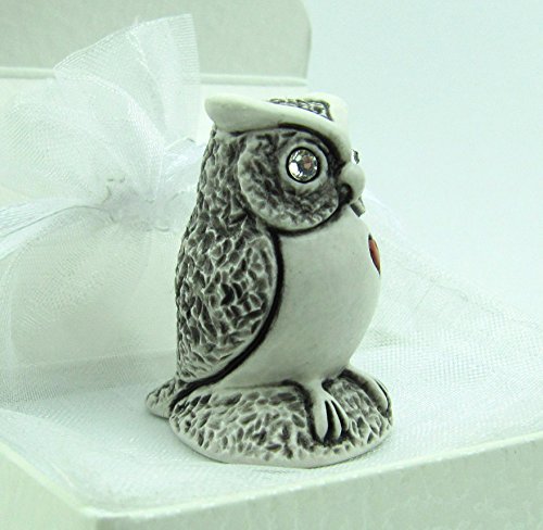Eulen Figur, Miniaturausführung mit kleinem Herz, handbemalt, MADE WITH SWAROVSKI® ELEMENTS, Deutsche Handarbeit, Geschenkidee zum Geburtstag, Muttertag, Geburt, Taufe, Dekoration für Wohnzimmer, Kinderzimmer, Geschenkidee zu Weihnachten (ebenholz patiniert rot handbemalt) - 4