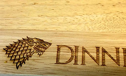 Game of Thrones Haus Stark „Dinner Is Coming“ Schneidebrett aus Holz - 2