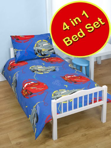 Disney Cars 2 Espionage Childs Toddler / Junior Bedding Bundle Set - Quilt, Pillow & Covers