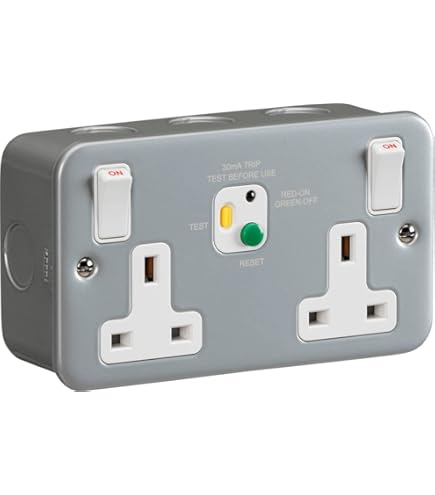 Knightsbridge SKR008 13A 2G Montaje DP Conmutado Socket - Acero Inoxidable Con Inserto Gris, Plata