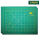 PACK DOBLE: Nuestro pack doble de alfombras de corte autorreparables es fundamental cuando se trata de patrones o corte con cuchilla giratoria. Cada alfombra A4 mide 22 x 30cm y tiene 3mm de grosor. Corte bordes precisos con tijeras, cuchillas o un cortador.