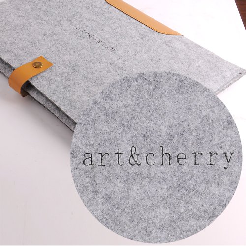 ©art&cherry Filztasche für MacBook Air 11″ mit Verschluss hellgrau - 3