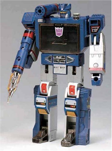 Takara Tomy Transformer Soundwave - G1