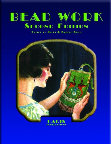Beadwork: A Compilation of Original Early Twentieth Century Sources livre