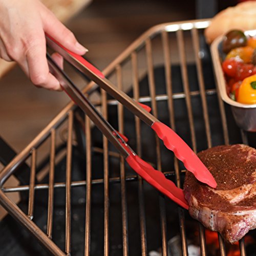 Edelstahl Küchenzange mit Standfuß in rot – 33cm – Silikon Grillzange lang – Mehrzweckzange mit Ring zum Aufhängen – Servierzange Edelstahl Grillzange – Universalzange Küche – Küchenzange Silikon zum Grillen, Kochen, Backen und Servieren - 9