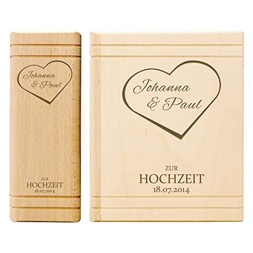 Spardose – Buch aus Holz zur Hochzeit mit Gravur – „Namen im Herzen zur Hochzeit “ – Personalisiert mit [WUNSCHNAMEN] und [DATUM] – edles Ahorn Holz – 13,5 cm x 16,5 cm x 6,5 cm - 2