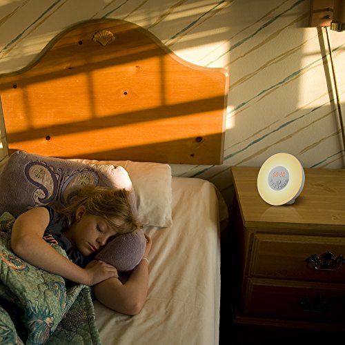 Beawelle D02 Wake-Up Light mit Sonnenaufgangsfunktion in 10 Farbstufen inkl. digitalem FM Radio, 6 natürlichen Wecktöne, 7 Farben - 6