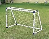 Fußball Tor für den Garten und Schulhof: das Set besteht aus stabilem weißen Kunststoff und ist wetterfest.