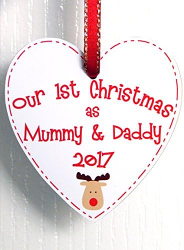 Dazzilicious Designs Our First Christmas as Mummy and Daddy Reindeer Heart Plaque Gift - 1st Xmas Tree Decoration Handmade in the UK (Festive Bauble Mummy & Daddy)