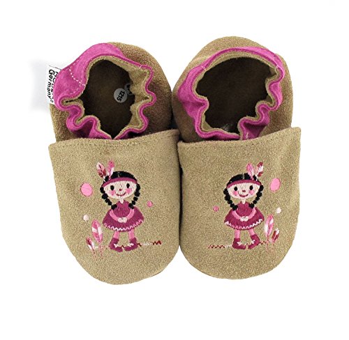 bestickte Krabbelschuhe in verschiedenen Designs von HOBEA-Germany