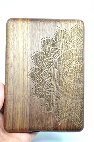 RoseFlower® Amazon Kindle Paperwhite (15cm (6") Holz Hülle - Walnuss Halb Große Mandala Blume - Natürliche Handgemachte Bambus / Holz Schutzhülle mit Kostenlose Displayschutzfolie für Alle Kindle Paperwhite Generation