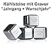 Produktbild Whisky Steine mit Gravur "Jahrgang mit Wunschjahr" + gratis Samtbeutel ** 4 wiederverwendbare Edelstahl Eiswürfel ** kühlen Sie Ihre Getränke mit Stil ** keine Verwässerung mehr für puren Trinkgenuss ** Hersteller: vacu vin ** Whiskey Kühlsteine Ice Cubes Set