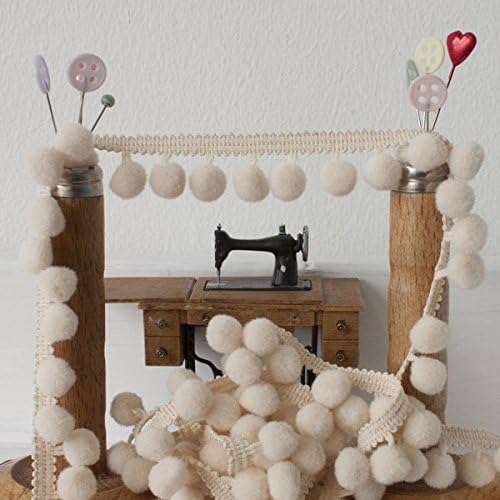 Oatmeal Medium Pom Pom Trim - Pom Pom Fringe Tassels Fringe Trim Sewing Trim Haberdashery