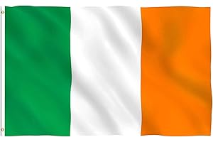 MIAHART St Patrick's Day 21 Pennant Irish 7M Green,Blanc et Orange Bunting Décoration Irlandais Triangle Bunting Drapeau pour la Fête de la Saint-Patrick Fête Célébrations Décorations Suspendues