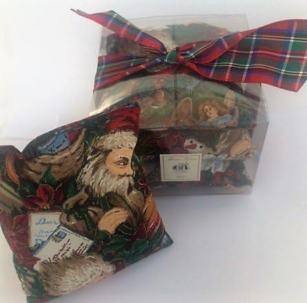 Box of 3 Highland Christmas Scented Perfumed Mini Cushion Stack