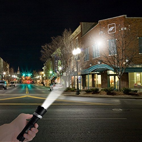 ORA-TEC Swat Cree LED WL7 Taschenlampe mit 2 Akkus + inkl. Ladegerät und Zoomfunktion (Schwarz) - 3