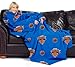 Produktbild NBA New York Knicks Comfy Überwurf Decke mit Ärmeln, Repeat Design