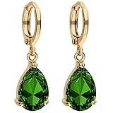 1 Paar Kurze Damenohrringe in Goldfarben mit Zirkonia in Tropfenform. Elegante Goldohrringe mit weißem Kristallanhänger in hochwertiger Qualität gefertigt der deutschen Marke MYA art. Das Angebot beinhaltet ein original Schmuckstück in einer Geschenkbox von MYA art - eine einzigartige Geschenkidee