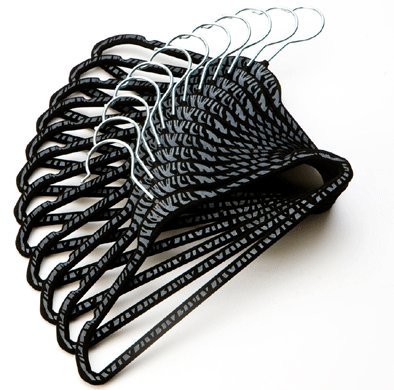 12 x Niños-Magic la percha espacial de ahorros en el NOBLE y CLÁSICO NEGRO. Elegancia y mucho espacio de retención incluido. ¡El favorito para su guardarropa!