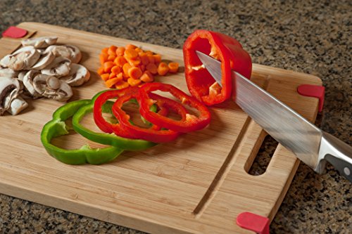 CC Boards Rutschfestes Bambus-Schneidebrett: Hölzernes Küchenbrett mit Griff, Saftrille und rutschfesten Ecken - 9