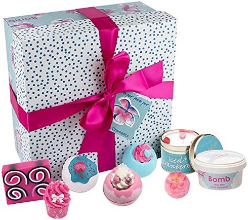 NEW BOMB COSMETICS CHRISTMAS LUXURY HANDMADE BATH PAMPER GIFT SETS