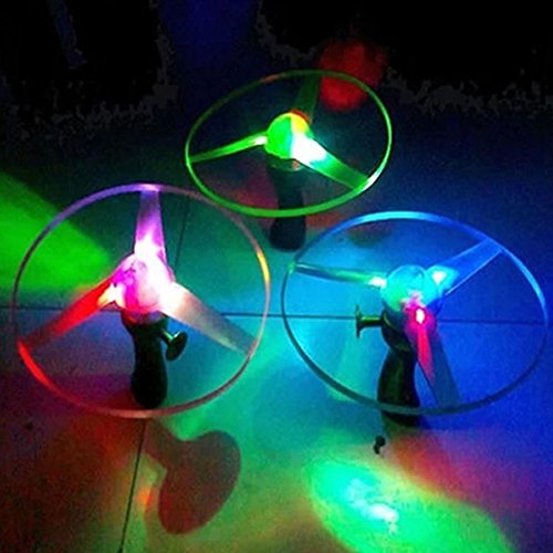 Uminilife 1pcs Green/Blue Color Random Spin LED Light Outdoor Toy Frisbees Boomerangs Flying Saucer UFO Toy reviews Uminilife 1pcs Green/Blue Color Random Spin LED Light Outdoor Toy Frisbees Boomerangs Flying Saucer UFO Toy