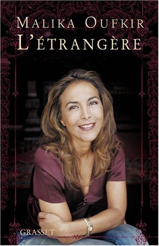 couverture de : L'Etrang&egrave;re