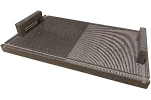 PETRANTIQUA ANDREACAMPAILLASCULTURE Petrantiqua® Piastra Refrattaria Artigianale Barbecue in Pietra Lavica Etna con Manici Rigata e Liscia Ottima per Carne Pesce e Verdure Scanalatura di Scolo (50x30 Spessore 3 cm)