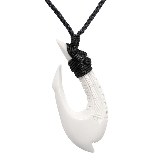 81stgeneration Ciondolo Pikorua Grande in Osso Intagliato a Mano con Torsione Singola | Accessori da Surfista per Uomo | Collana Tribale Fatta a Mano in Cordino Nero | Gioielli Naturali in Stile