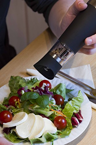 Oxid7® Pfeffermühle in schwarz mit Kippsensor und Licht | Elektrische Mühle für Pfeffer · Salz · Gewürze | Automatik Mahlwerk aus Keramik (2Stück) - 3