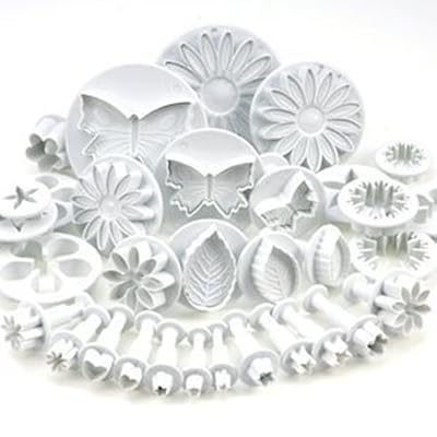 TOOGOO(R) Ensemble de 33 ustensiles pour décoration de gâteau / emporte-pièces avec poussoirs/ tampons fleurs, feuilles et diverses formes par DIKIT TM