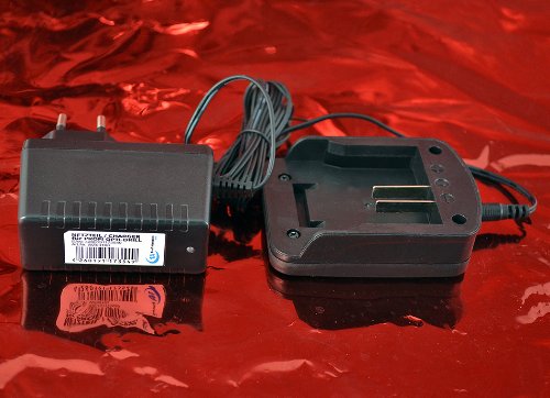 AKKU BOHRHAMMER AKKUSCHRAUBER AKKU SCHLAGBOHRSCHRAUBER AKKU BOHRER PROFI-HAMMER-DRILL Akku BOHRMASCHINE mit 18V Li-Ion 1500mAh Akku und 1Std.-Schnell-Ladegerät und AKKU BOHRHAMMER inkl Kunststoff-Koffer Gute QUALITÄT-SUPER in PREIS-LEISTUNG! - 8