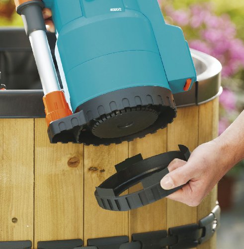 Gardena 1740-20 Regenfasspumpe Classic 4000/2, mit Trockenlaufsicherung, Schmutz Filter, Teleskoprohr (Motorleistung: 500 W, Max. Fördermenge: 4000 l/h, Max. Druck: 2 bar, Max. Eintauchtiefe: 7 m) - 4