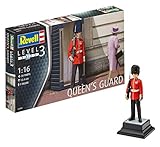 Inhalt: 1 Figuren-Bausatz mit 30 Teilen, authentische Abziehbilder und eine bebilderte Bauanleitung